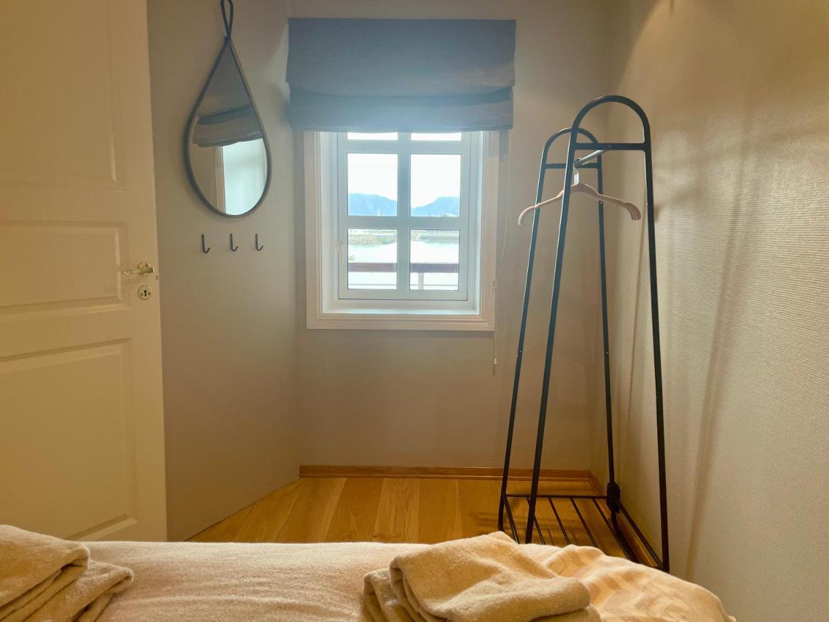 Svolvaer Harbour Sea View Apt Екстер'єр фото